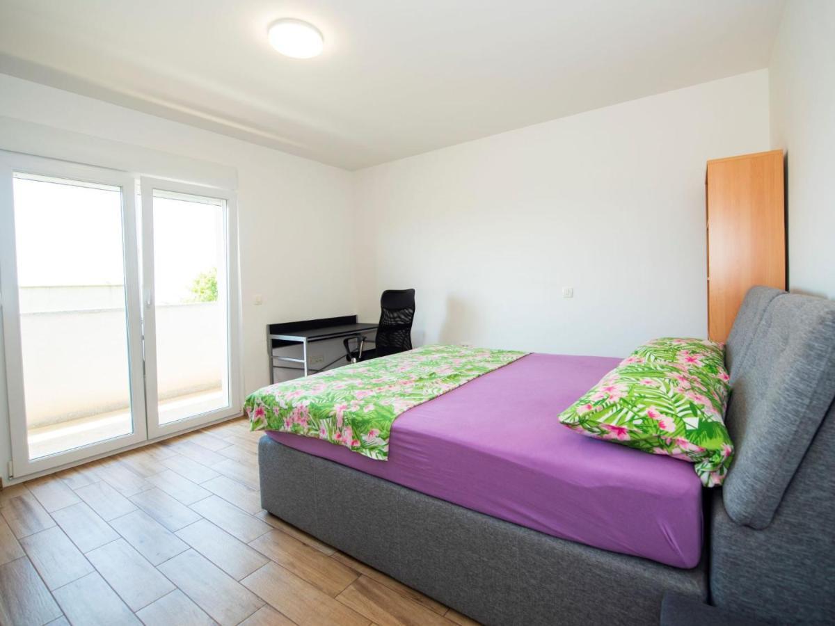 Holiday Home Stella Kastela By Interhome Luaran gambar